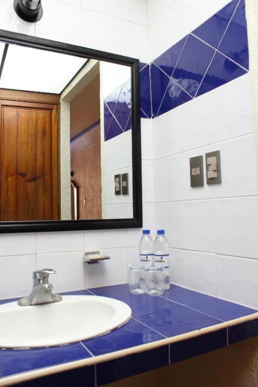 Hotel Oaxaca Dorado Экстерьер фото