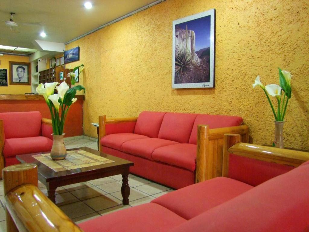 Hotel Oaxaca Dorado Экстерьер фото